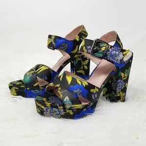 Circus Sam Edelman Floral Maria Platform Heels 8M